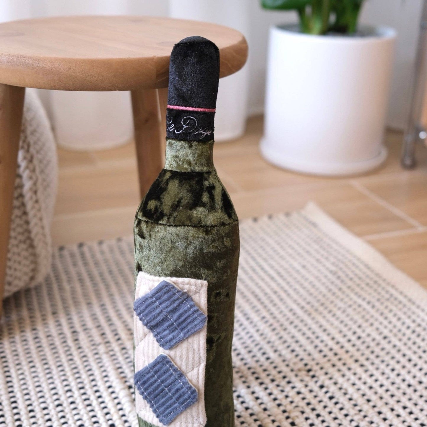 Lambwolf Collective MERLOT//ENRICHMENT DOG TOY