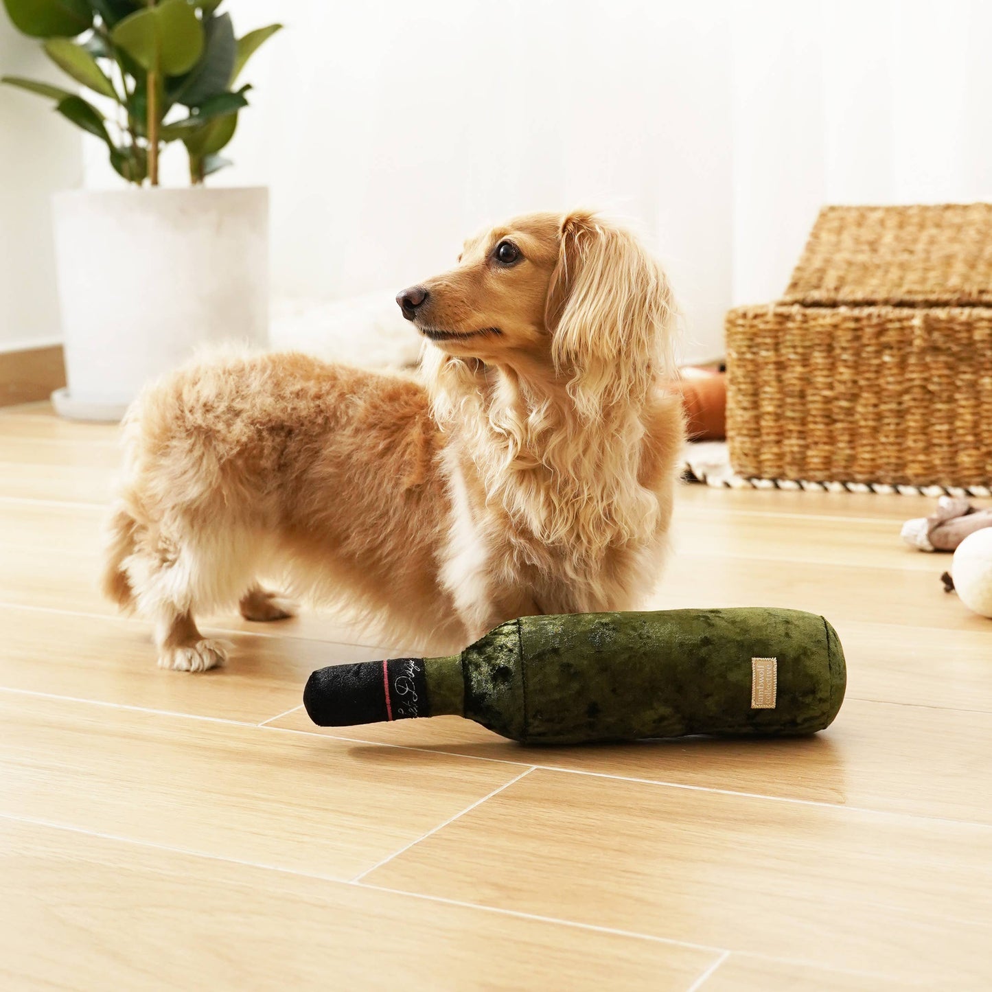 Lambwolf Collective MERLOT//ENRICHMENT DOG TOY