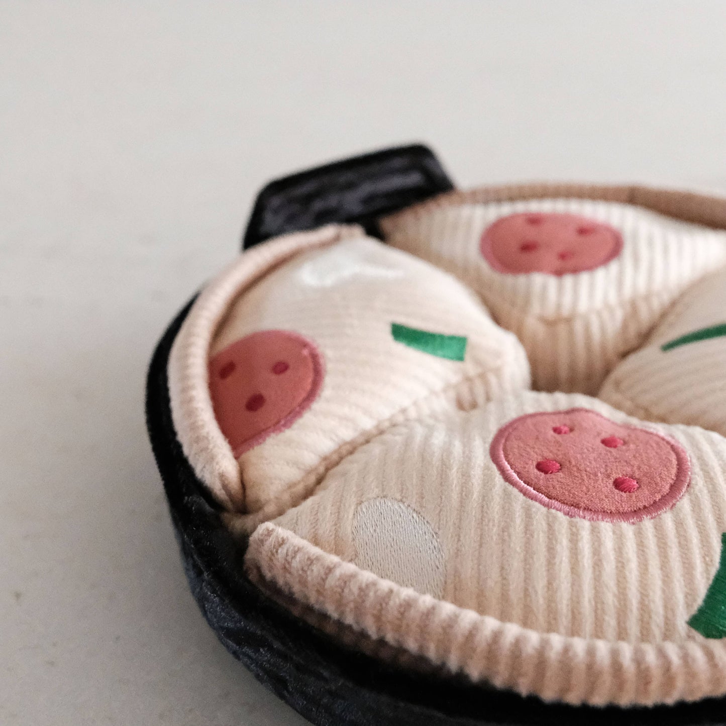 Lambwolf Collective DEEP DISH PIZZA