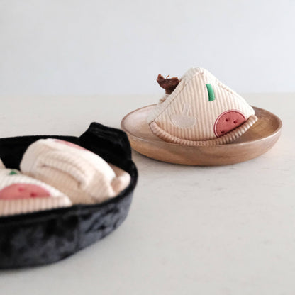 Lambwolf Collective DEEP DISH PIZZA