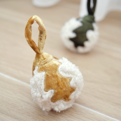 Lambwolf Collective Xmas Bulbs | CHRISTMAS DOG TOY