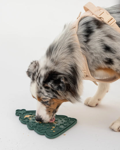 Christmas Tree lick mat+ spatula set