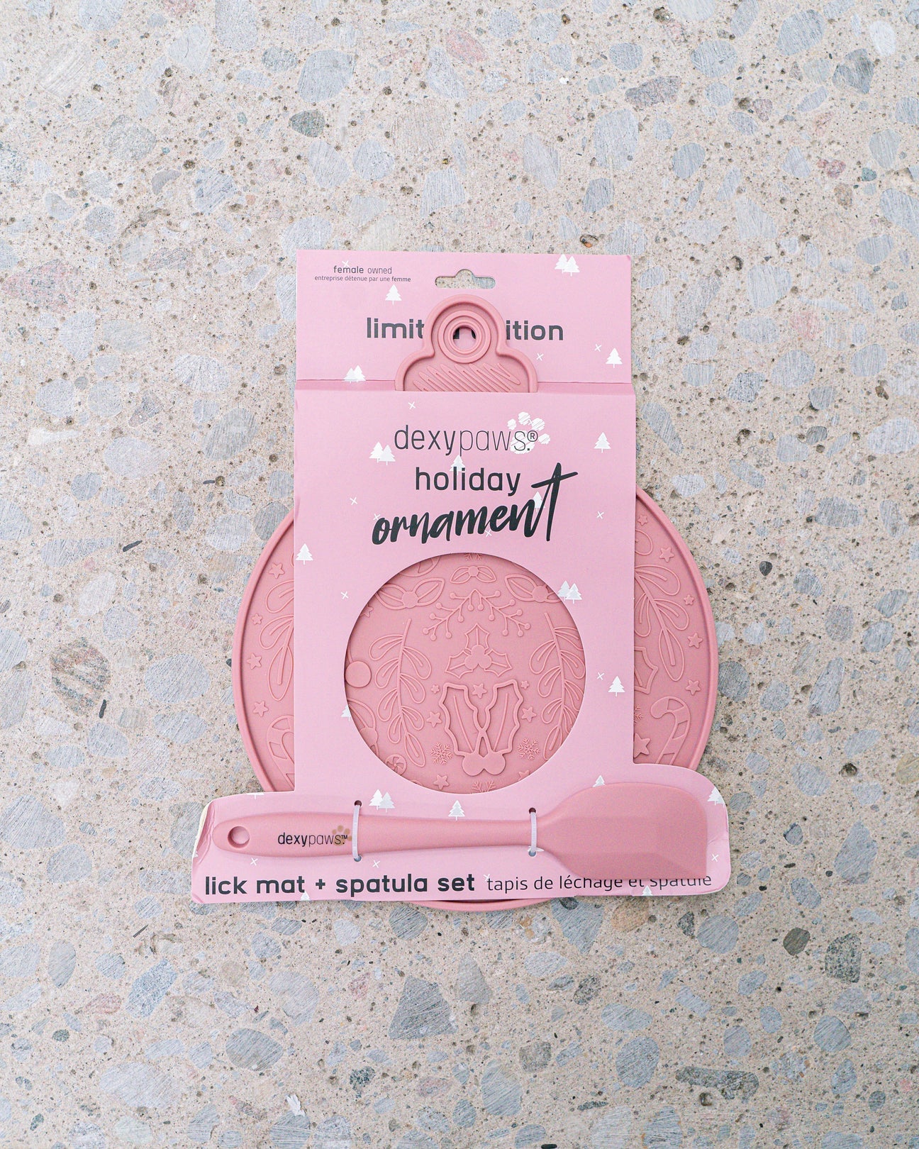 Holiday Ornament lick mat+ spatula set